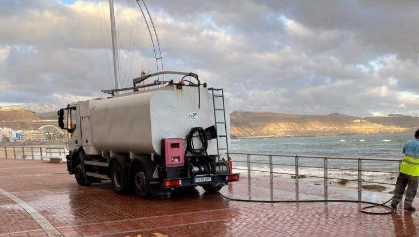 El Ayuntamiento propone la adjudicación del contrato del servicio de limpieza y conservación esencial de las playas y el litoral
